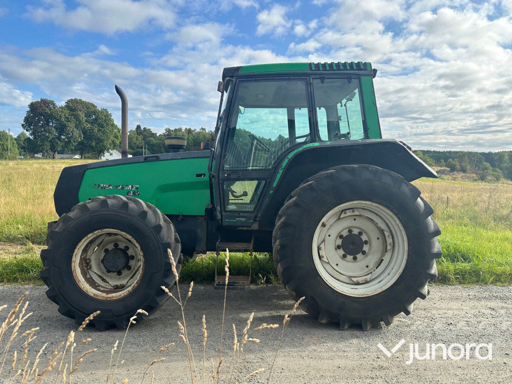 Valmet 6300 4 wd - Farm tractor: picture 2 Valmet 6300 4 wd - Farm tractor: picture 2