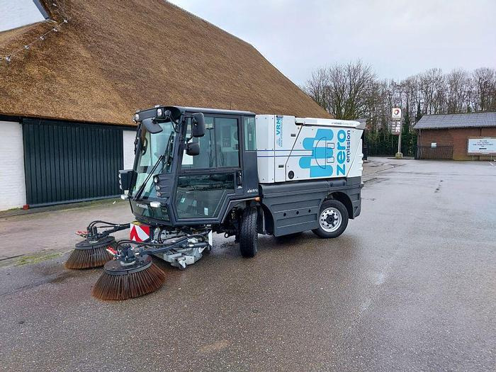 Schmidt eSwingo 200 - Road sweeper: picture 2 Schmidt eSwingo 200 - Road sweeper: picture 2