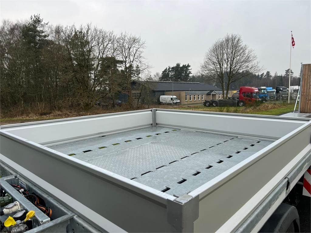 Low loader semi-trailer Hangler SVS-H 620 T 4 akslet galvaniseret: picture 19 Low loader semi-trailer Hangler SVS-H 620 T 4 akslet galvaniseret: picture 19