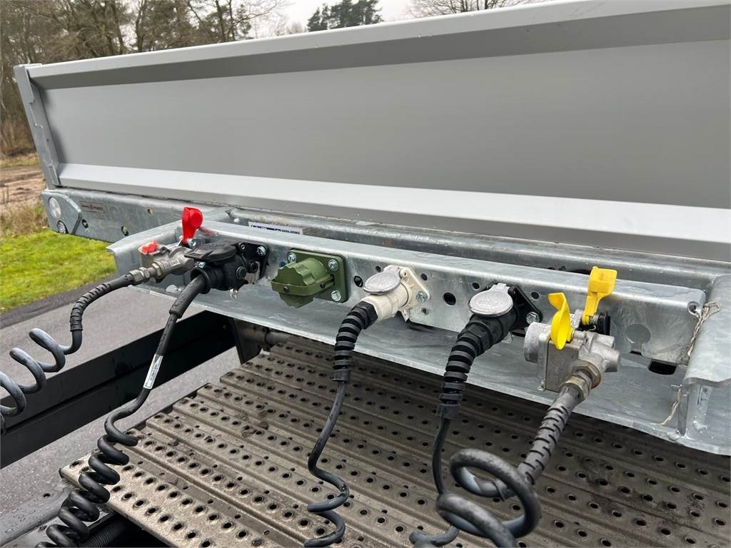 Low loader semi-trailer Hangler SVS-H 620 T 4 akslet galvaniseret: picture 21 Low loader semi-trailer Hangler SVS-H 620 T 4 akslet galvaniseret: picture 21