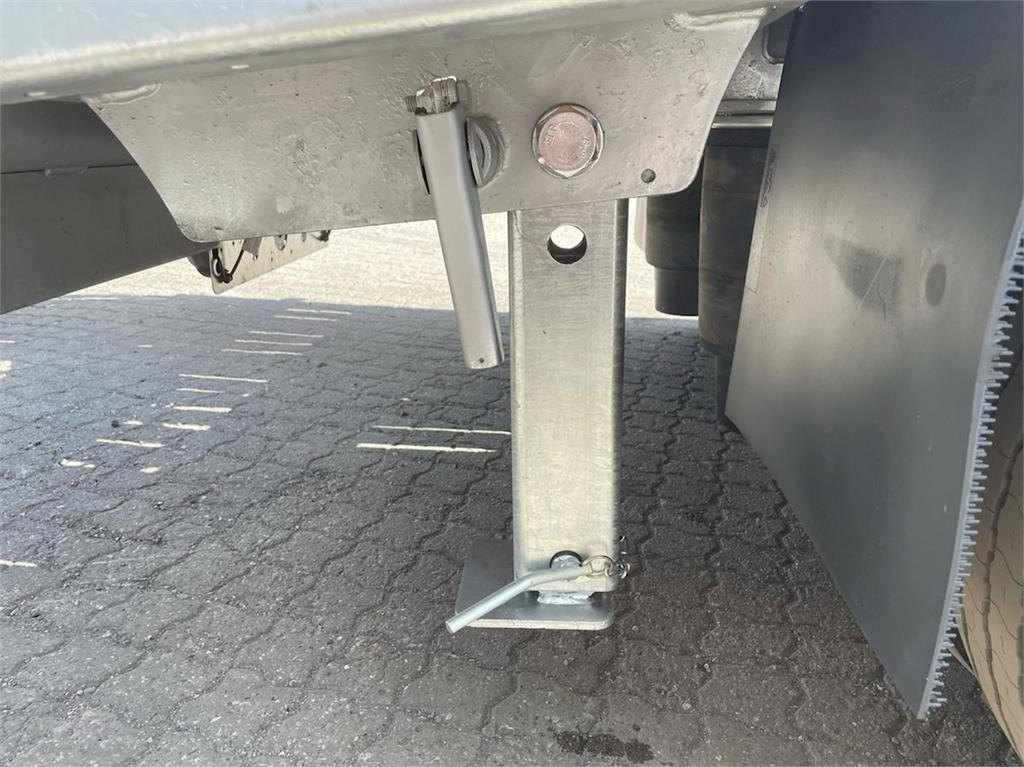 Low loader trailer Hangler VTS-H 400 4 akslet - 2 delt ramper: picture 13