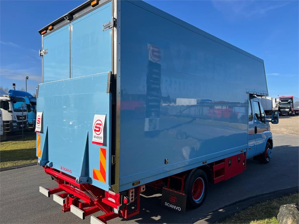 Iveco Daily 70C18 - dobbelt cab - Box truck: picture 3 Iveco Daily 70C18 - dobbelt cab - Box truck: picture 3