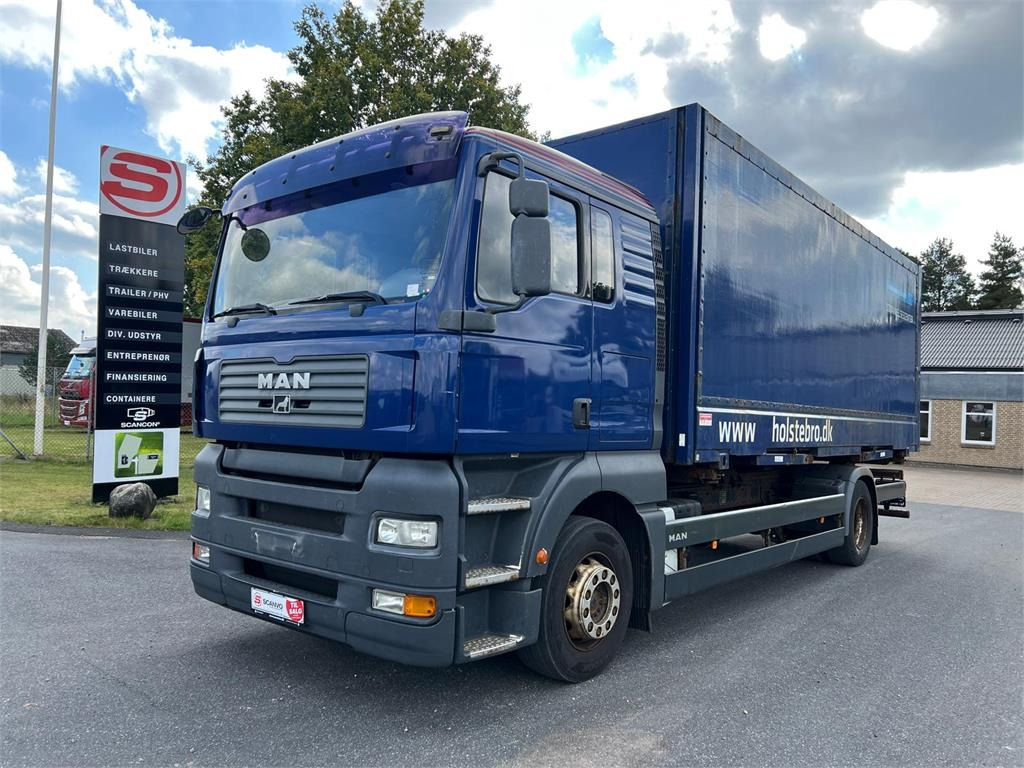 MAN TGA 18-350 - 7,15 - Container transporter/ Swap body truck: picture 1 MAN TGA 18-350 - 7,15 - Container transporter/ Swap body truck: picture 1