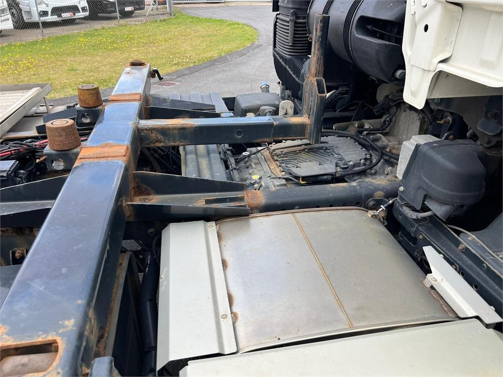 MAN TGS 26-500 6x2-4 LL - Container transporter/ Swap body truck: picture 4 MAN TGS 26-500 6x2-4 LL - Container transporter/ Swap body truck: picture 4