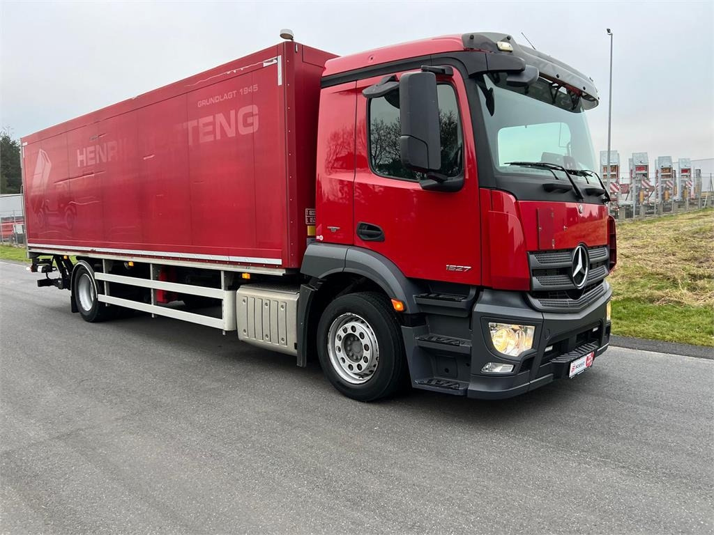 Mercedes-Benz Antos 1827 LnR - Box truck: picture 3 Mercedes-Benz Antos 1827 LnR - Box truck: picture 3