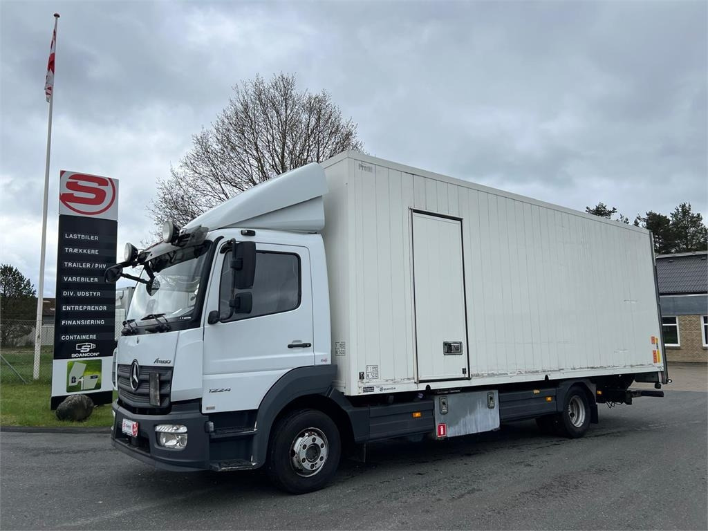 Mercedes-Benz Atego 1224 LnR - Box truck: picture 1 Mercedes-Benz Atego 1224 LnR - Box truck: picture 1