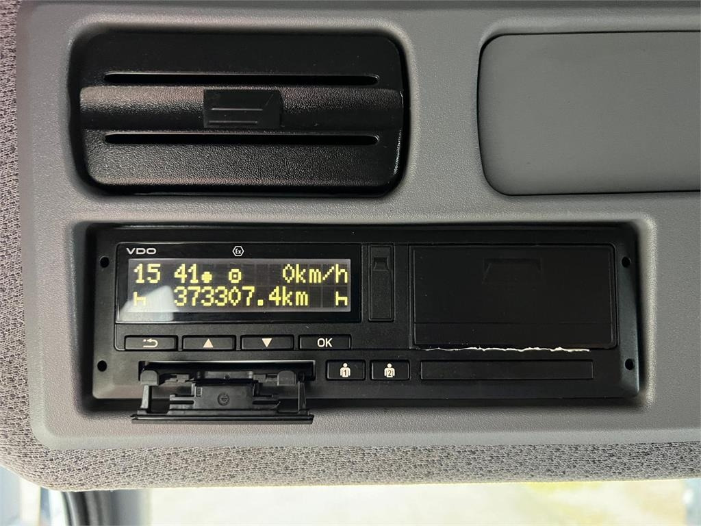 Box truck Mercedes-Benz Atego 1224 LnR: picture 13