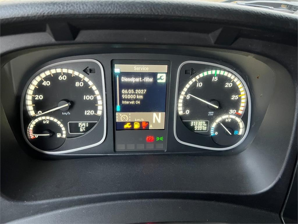 Box truck Mercedes-Benz Atego 1224 LnR: picture 18