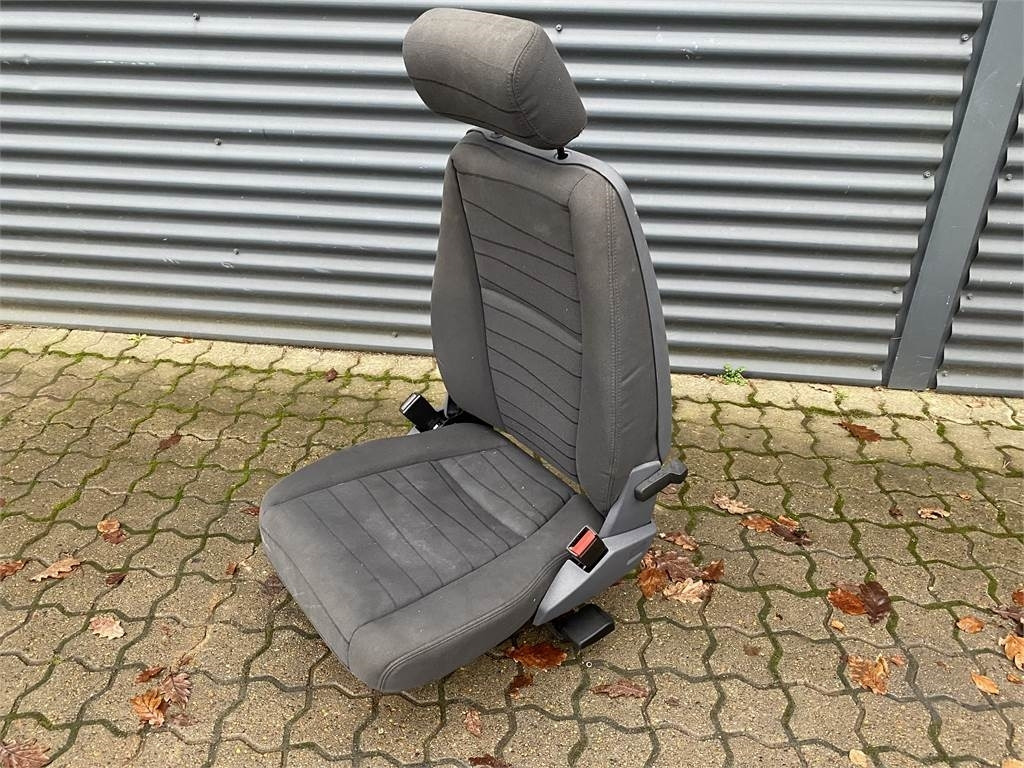 Scania Passagersæde (Klapsæde) - Cab for Truck: picture 2 Scania Passagersæde (Klapsæde) - Cab for Truck: picture 2