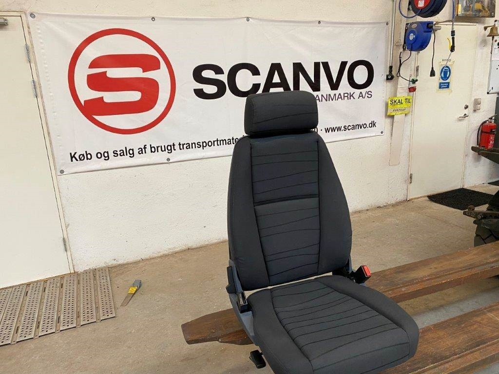 Scania Passagersæde u-luft - Cab for Truck: picture 1 Scania Passagersæde u-luft - Cab for Truck: picture 1