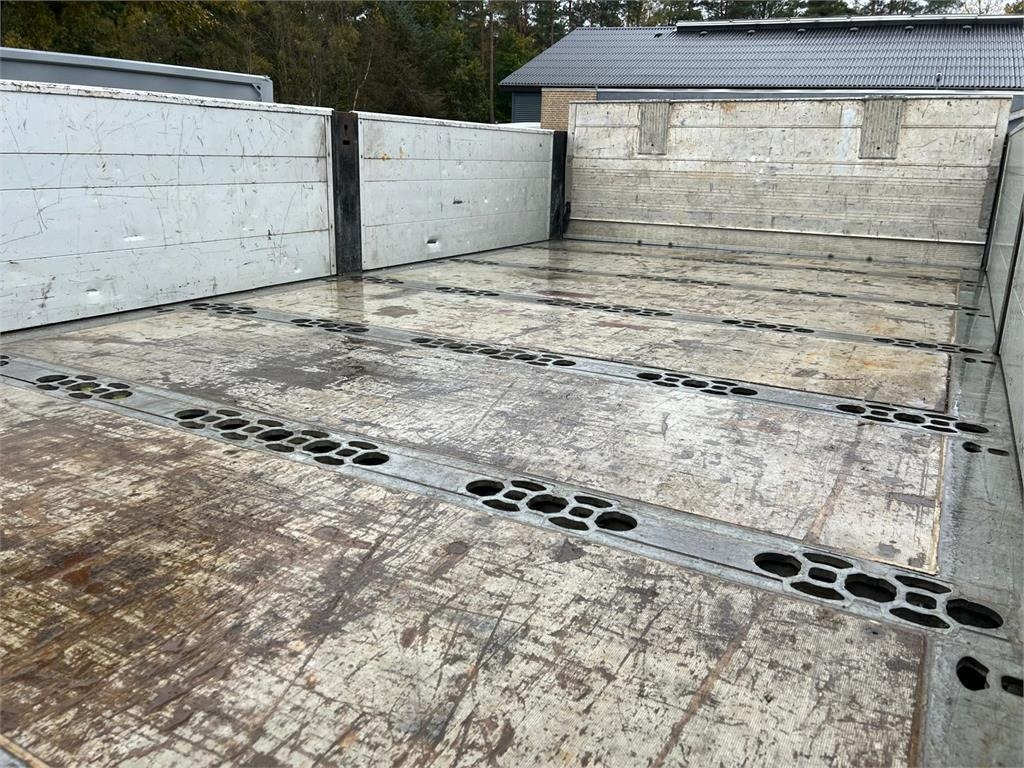 Crane truck Volvo FL 280 - HMF 1620K6: picture 16