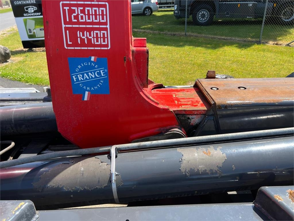 Hook lift truck Volvo FM430: picture 8