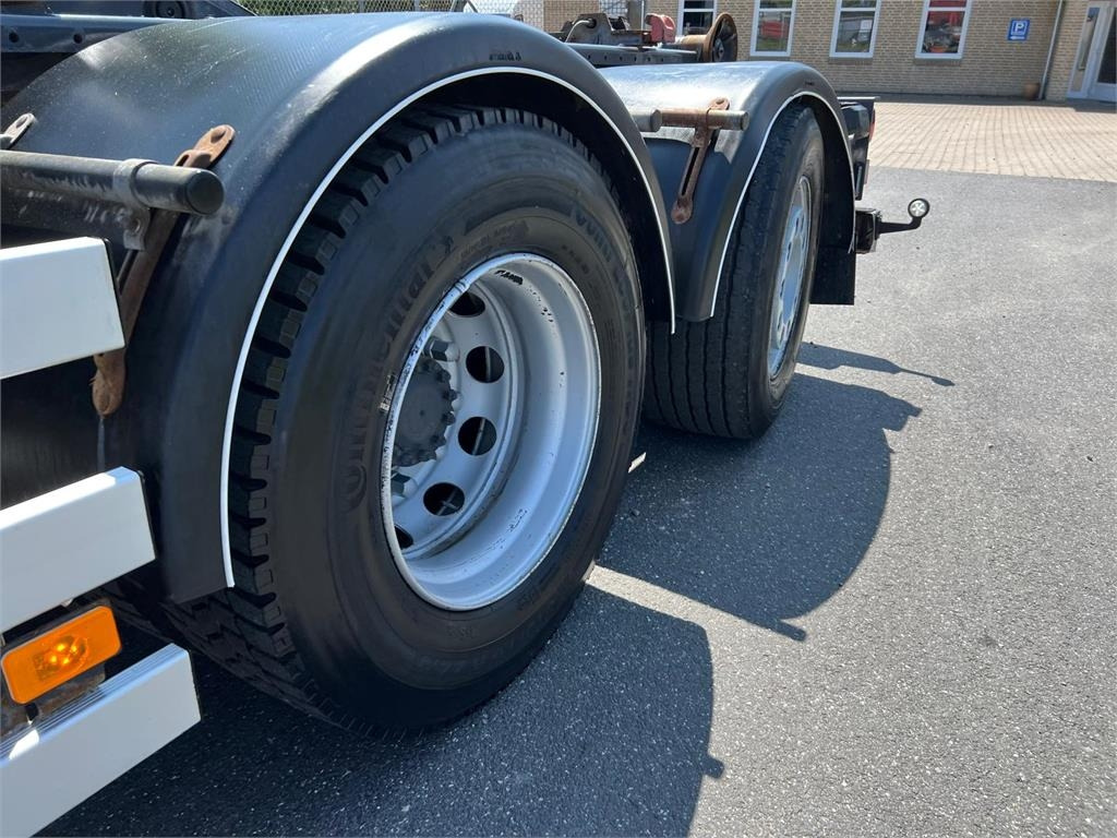 Hook lift truck Volvo FM430: picture 14