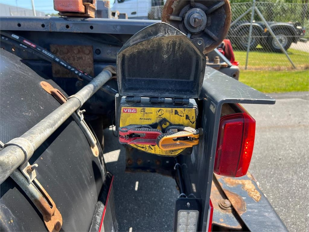 Hook lift truck Volvo FM430: picture 20