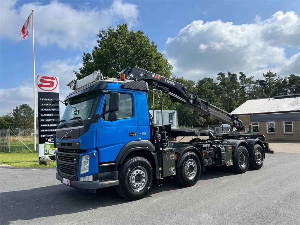 Volvo FM460 - Hiab 302EP 5 kran - Skip loader truck: picture 1 Volvo FM460 - Hiab 302EP 5 kran - Skip loader truck: picture 1