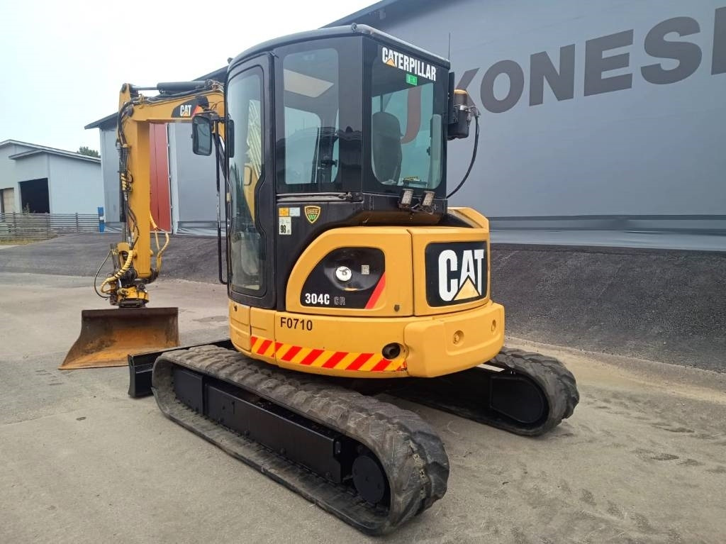 CAT MYYTY! SOLD! 304CCR PYÖRITTÄJÄLLÄ - Mini excavator: picture 2 CAT MYYTY! SOLD! 304CCR PYÖRITTÄJÄLLÄ - Mini excavator: picture 2
