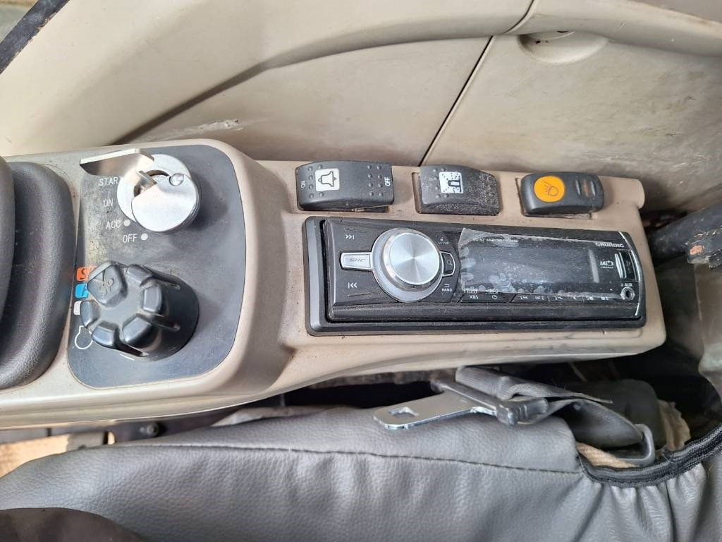 Crawler excavator Case CX145CSR KALLISTAJA+PYÖRITTÄJÄ: picture 12