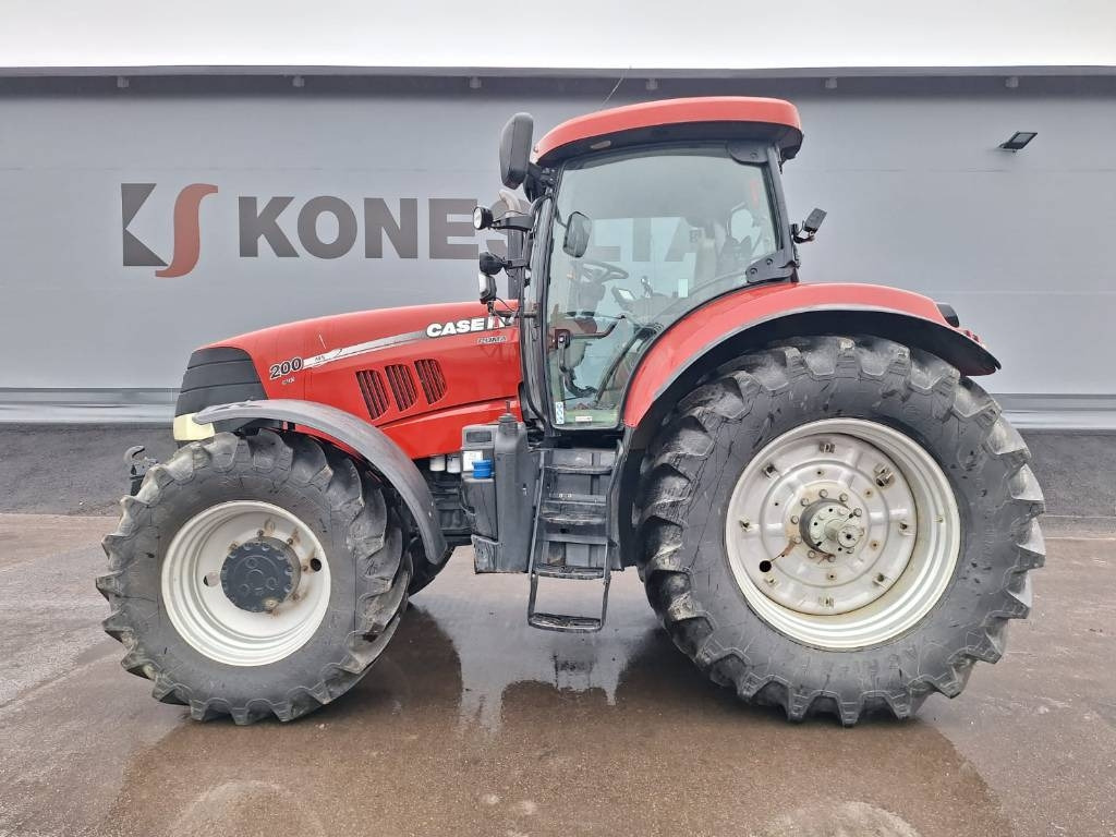 Case IH PUMA 200CXV ETUNOSTOLAITTEET - Farm tractor: picture 1 Case IH PUMA 200CXV ETUNOSTOLAITTEET - Farm tractor: picture 1