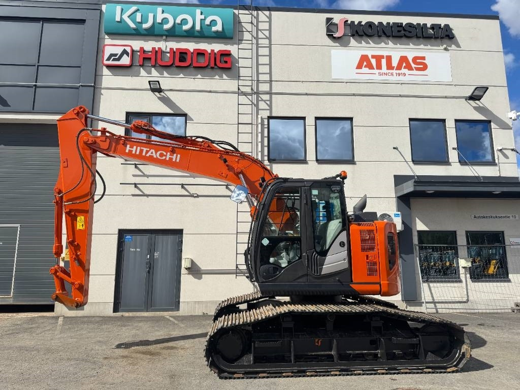 Hitachi ZX 135 USL-6 Jatkettu suoalusta - Crawler excavator: picture 1 Hitachi ZX 135 USL-6 Jatkettu suoalusta - Crawler excavator: picture 1
