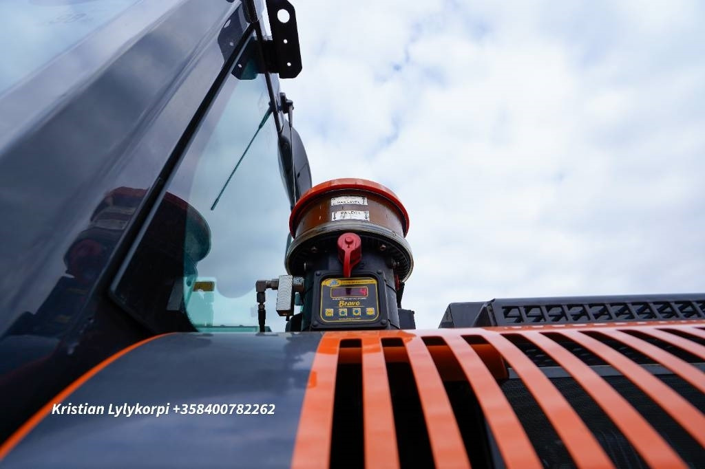 Crawler excavator Hitachi ZX130LCN-7 PUSKULEVY STAGE V: picture 18