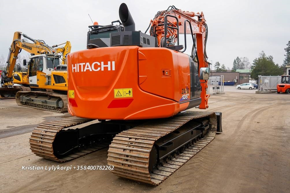 Hitachi ZX135USBL-6 PUSKULEVYLLÄ - Crawler excavator: picture 5 Hitachi ZX135USBL-6 PUSKULEVYLLÄ - Crawler excavator: picture 5
