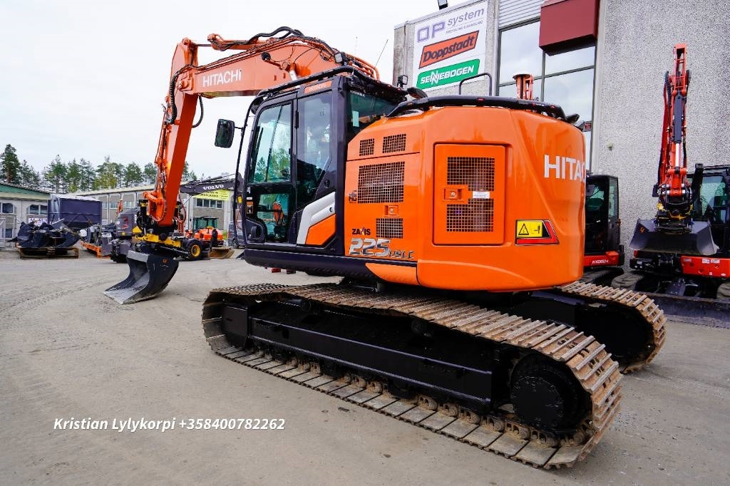 Hitachi ZX225USLC-7 ENGCON JA NOVATRON  - Crawler excavator: picture 2 Hitachi ZX225USLC-7 ENGCON JA NOVATRON  - Crawler excavator: picture 2