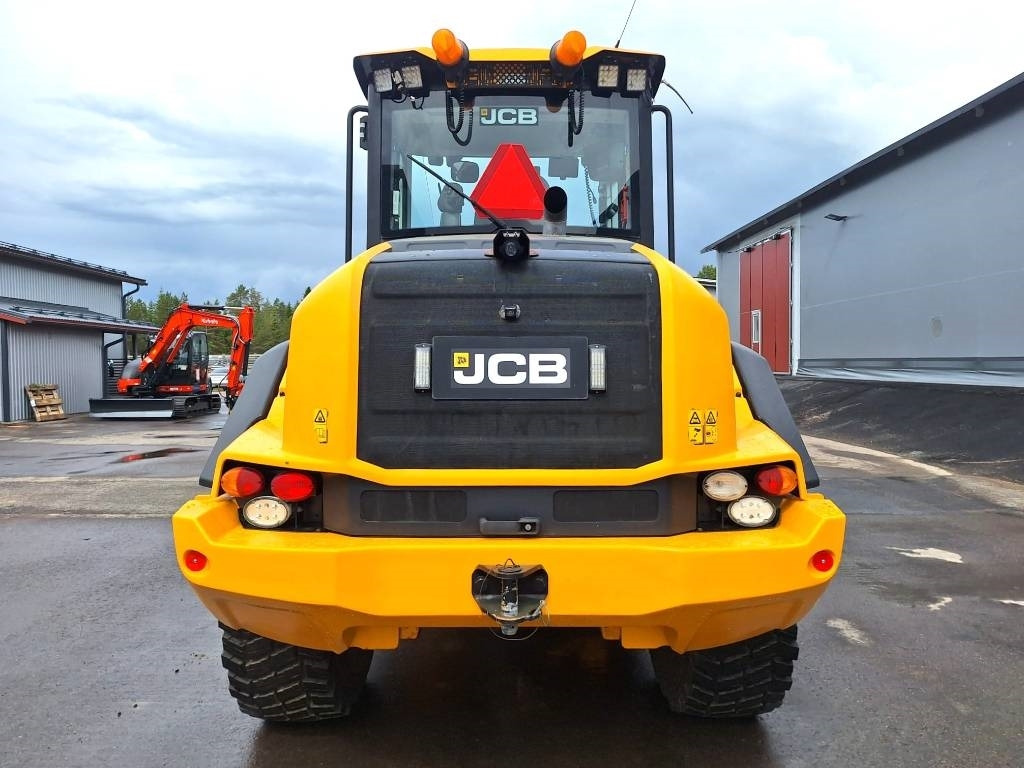 JCB MYYTY! SOLD! 411HT T4F HYVÄT RENKAAT YM. - Wheel loader: picture 3 JCB MYYTY! SOLD! 411HT T4F HYVÄT RENKAAT YM. - Wheel loader: picture 3