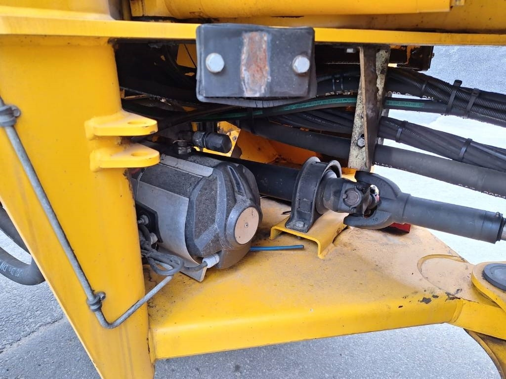 Wheel loader JCB MYYTY! SOLD! 412S PALAPINTARENKAAT: picture 9