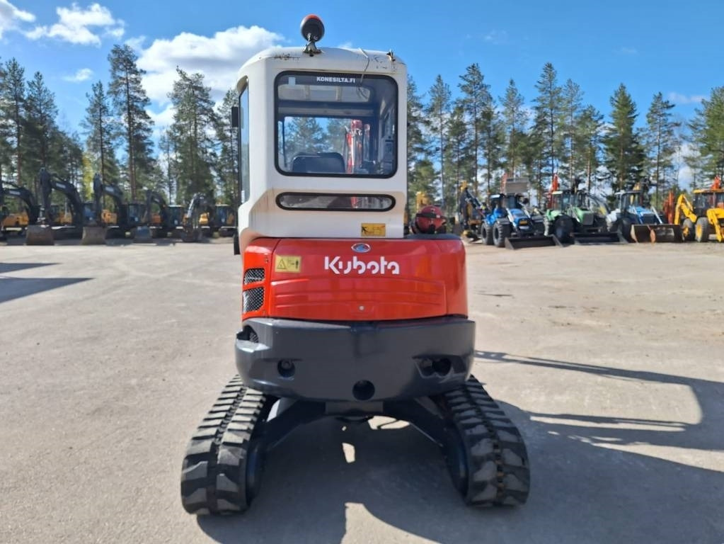 Kubota U35-3A PYÖRITTÄJÄLLÄ - Mini excavator: picture 3 Kubota U35-3A PYÖRITTÄJÄLLÄ - Mini excavator: picture 3