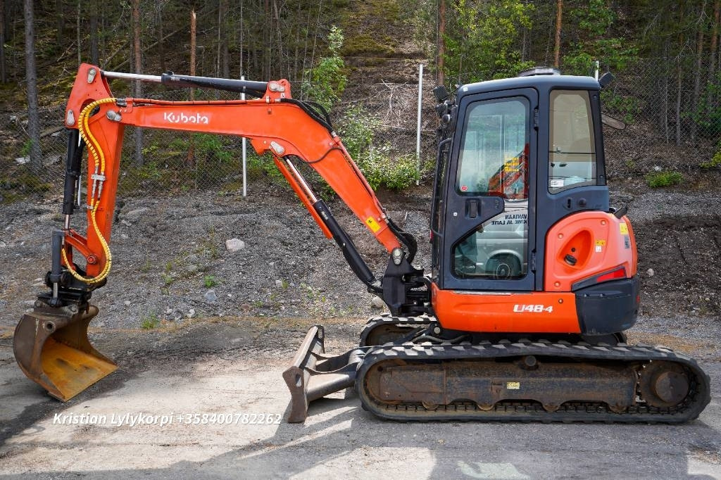 Kubota U48-4 HUOLLETTU - Mini excavator: picture 1 Kubota U48-4 HUOLLETTU - Mini excavator: picture 1