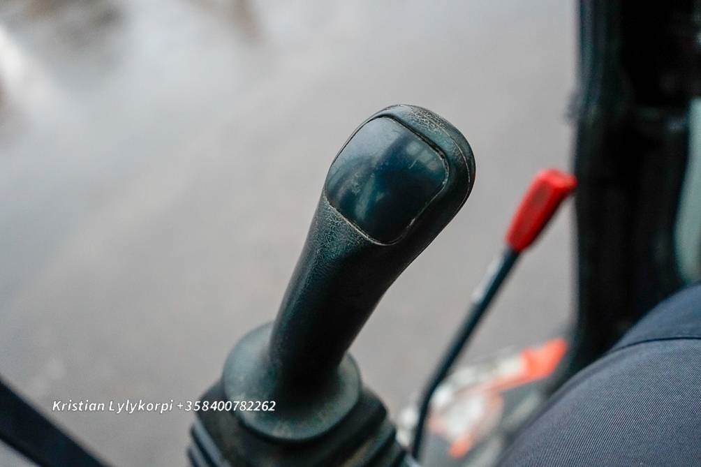 Mini excavator Kubota U48-4 kallistajalla: picture 20