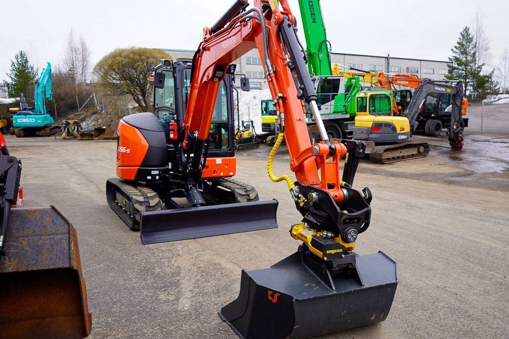 Kubota U56-5 VALMIIKSI VARUSTELTU - Mini excavator: picture 5 Kubota U56-5 VALMIIKSI VARUSTELTU - Mini excavator: picture 5