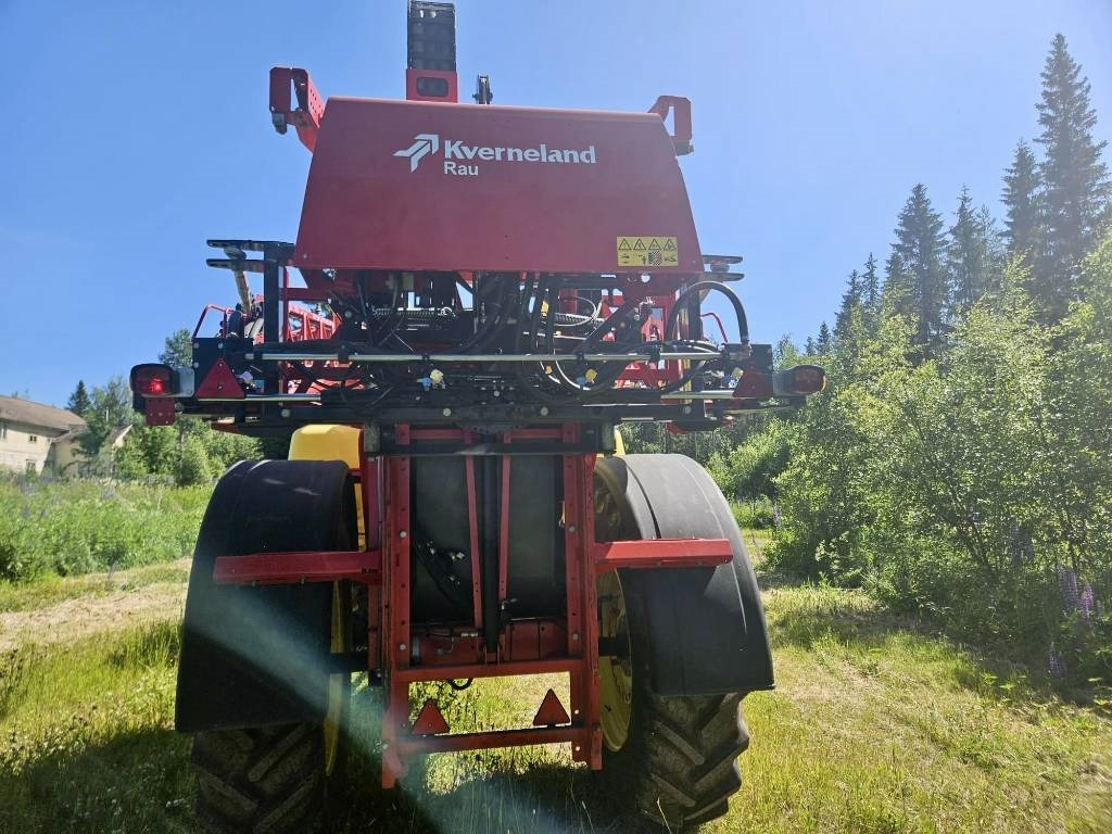 Kverneland Ikarus S38 - Trailed sprayer: picture 2 Kverneland Ikarus S38 - Trailed sprayer: picture 2