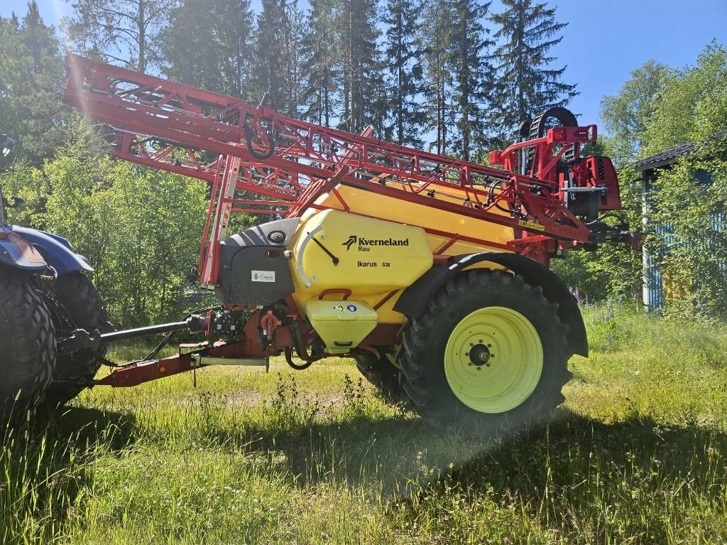 Kverneland Ikarus S38 - Trailed sprayer: picture 1 Kverneland Ikarus S38 - Trailed sprayer: picture 1
