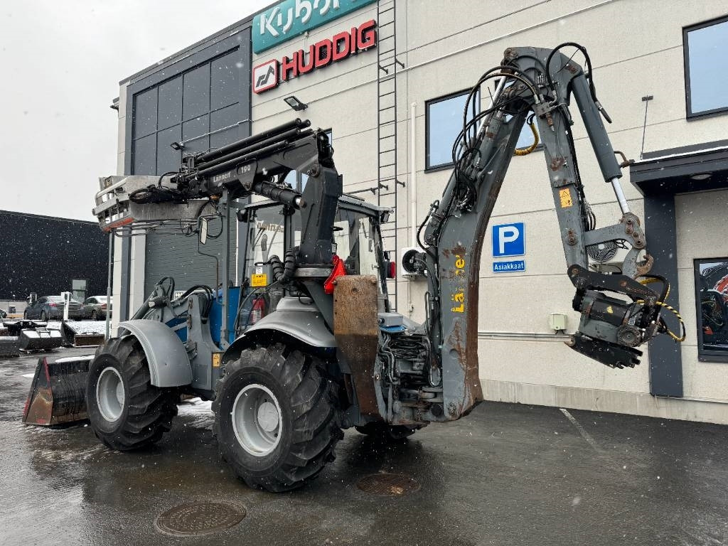 Lännen 8600E PYÖRITTÄJÄ, NOSTIN YM. - Backhoe loader: picture 3 Lännen 8600E PYÖRITTÄJÄ, NOSTIN YM. - Backhoe loader: picture 3