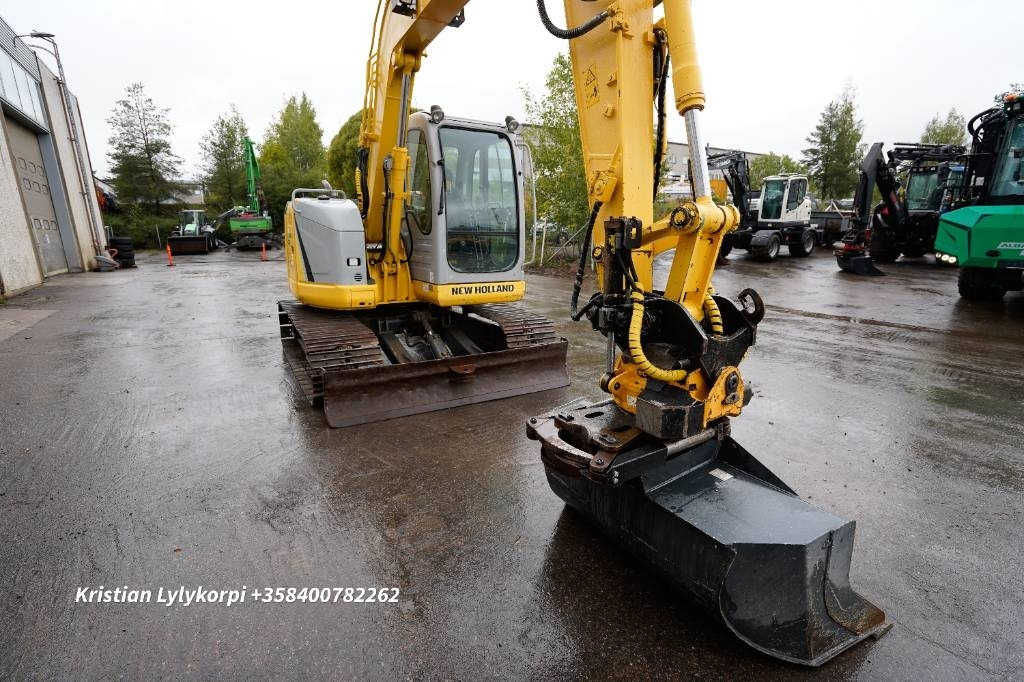 Mini excavator New Holland E70BSR ENGCON PIHDEILLÄ: picture 9