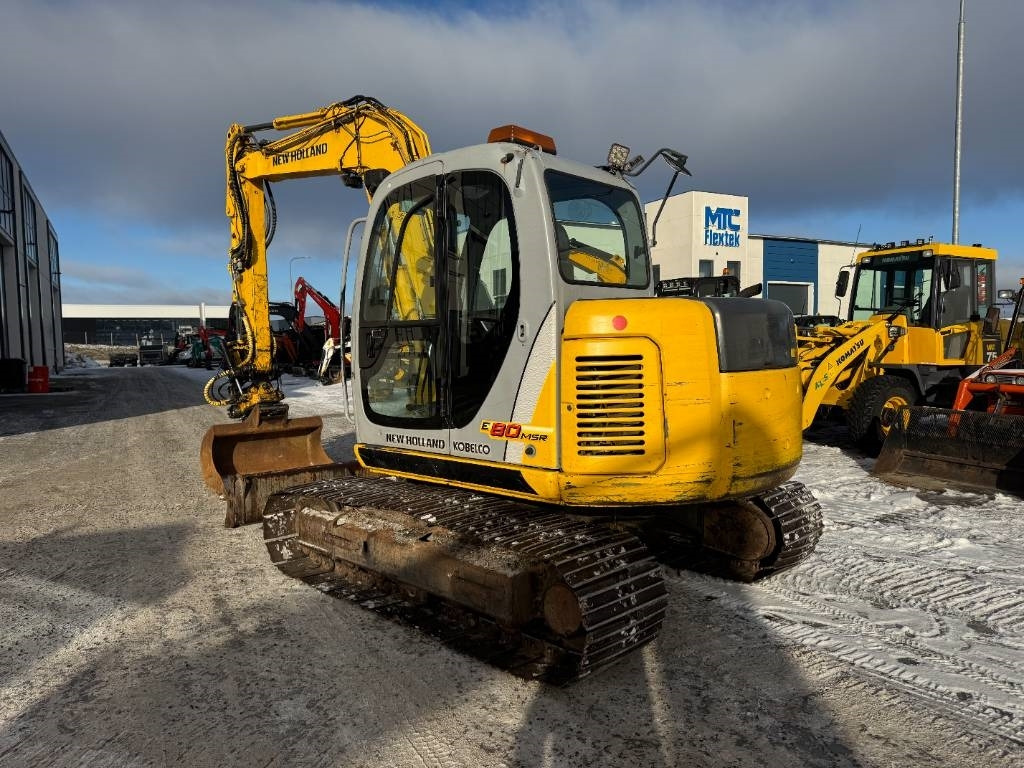 New Holland MYYTY! SOLD! E80MSR PYÖRITTÄJÄLLÄ - Mini excavator: picture 3 New Holland MYYTY! SOLD! E80MSR PYÖRITTÄJÄLLÄ - Mini excavator: picture 3
