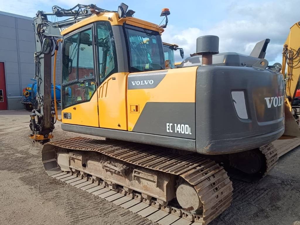 Volvo EC140DL PYÖRITTÄJÄLLÄ  - Crawler excavator: picture 3 Volvo EC140DL PYÖRITTÄJÄLLÄ  - Crawler excavator: picture 3