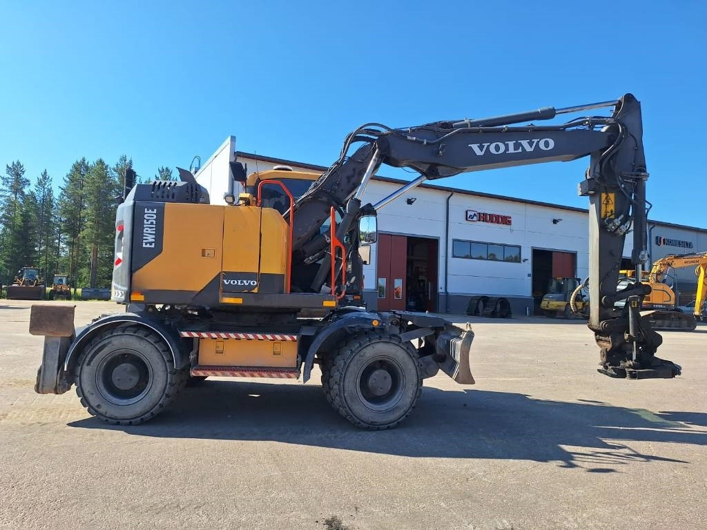 Volvo EWR 150 E - Wheel excavator: picture 2 Volvo EWR 150 E - Wheel excavator: picture 2