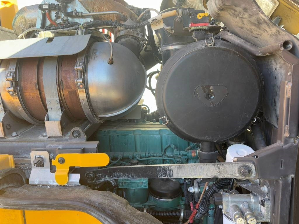 Wheel loader Volvo L 110 H: picture 10 Wheel loader Volvo L 110 H: picture 10
