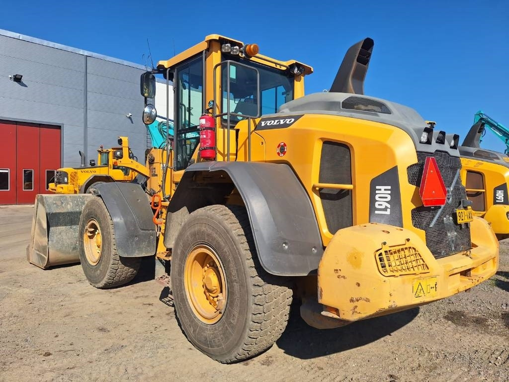 Volvo L 90 H - Wheel loader: picture 3 Volvo L 90 H - Wheel loader: picture 3