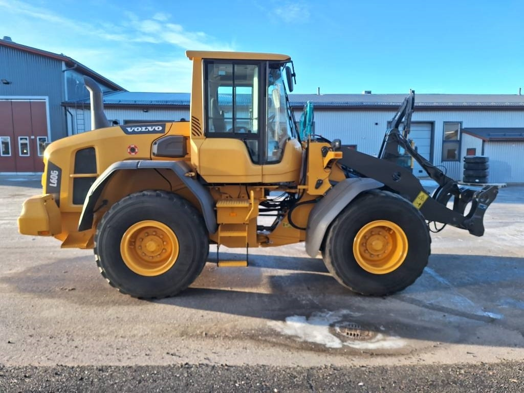 Volvo L60G RASVARI YM. - Wheel loader: picture 5 Volvo L60G RASVARI YM. - Wheel loader: picture 5