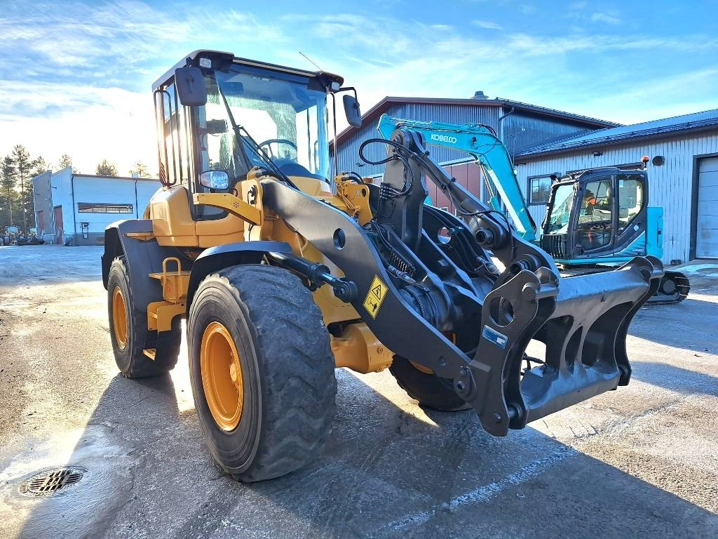 Wheel loader Volvo MYYTY! SOLD! L60G RASVARI YM.: picture 6