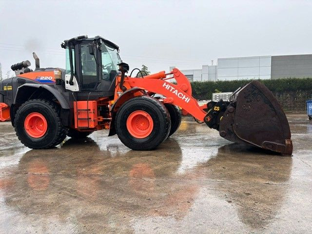 Hitachi ZW220-6. Hochkippschaufel. Wage. - Wheel loader: picture 3 Hitachi ZW220-6. Hochkippschaufel. Wage. - Wheel loader: picture 3