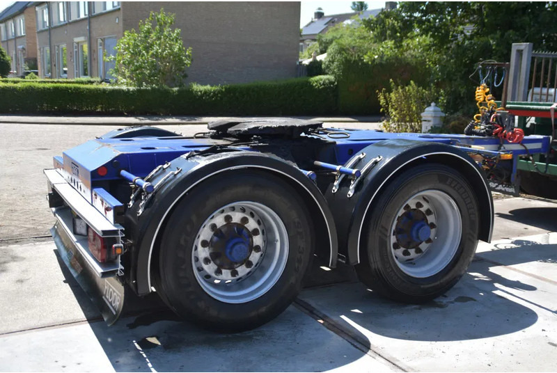 Floor FLMA-18 - DOLLY - BPW AXLES - DRUM BRAKES - CENTRAL LUBRICATION - WABCO SMARTBOARD - - Dolly trailer: picture 4 Floor FLMA-18 - DOLLY - BPW AXLES - DRUM BRAKES - CENTRAL LUBRICATION - WABCO SMARTBOARD - - Dolly trailer: picture 4