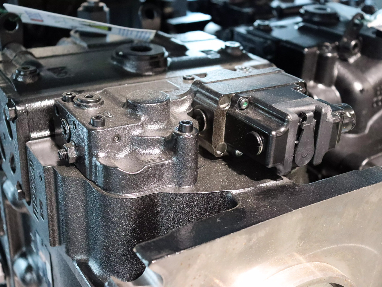 DANFOSS 90L250 KA5BC80 S3C8 K03 NNN 424224 - Hydraulic pump for Material handling equipment: picture 2 DANFOSS 90L250 KA5BC80 S3C8 K03 NNN 424224 - Hydraulic pump for Material handling equipment: picture 2