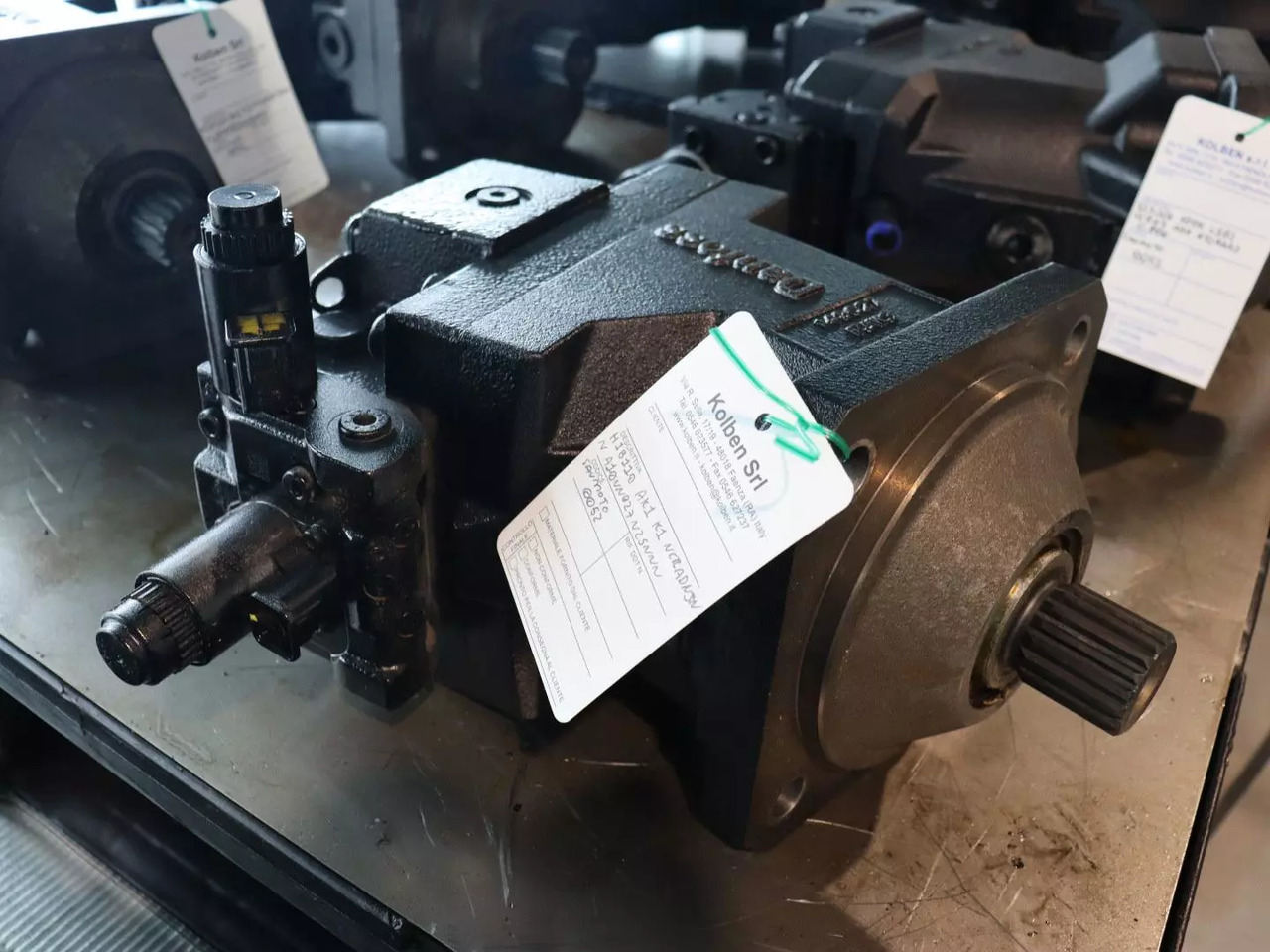 DANFOSS / SAUER H1B110-AK1-K1-NCRADNJNNA10NN027N25NNN - Hydraulic motor for Construction machinery: picture 1 DANFOSS / SAUER H1B110-AK1-K1-NCRADNJNNA10NN027N25NNN - Hydraulic motor for Construction machinery: picture 1