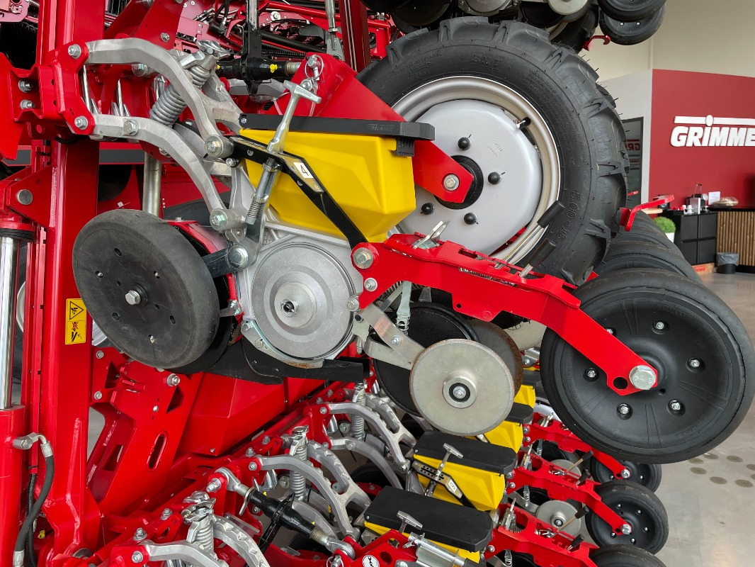Grimme Matrix 1800 GEN II - Seed drill: picture 3 Grimme Matrix 1800 GEN II - Seed drill: picture 3