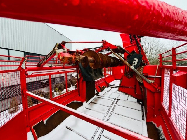 Harvester Holmer T4-40: picture 25