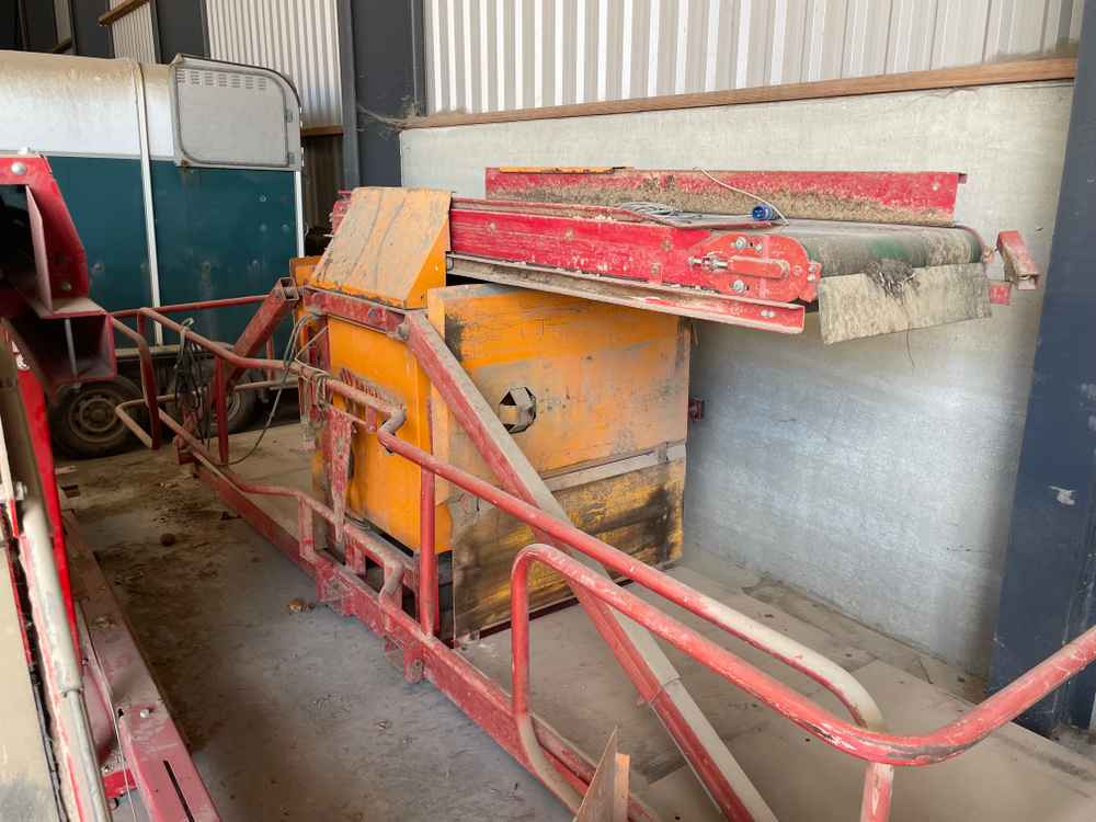 Miedema remplisseur de caisse - Storage equipment: picture 1 Miedema remplisseur de caisse - Storage equipment: picture 1